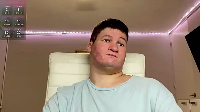 Snapshot of Lorenzo_hernandez chatting on September 22, 9:06 pm Lorenzo hernandez online show from September 22, 9:06 pm