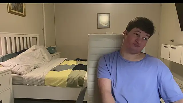 Snapshot of Lorenzo_hernandez chatting on November 6, 8:21 pm Lorenzo hernandez online show from November 6, 8:21 pm