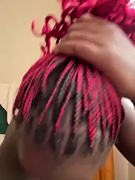 Snapshot of JemaimaPrincess chatting on February 1, 6:56 am JemaimaPrincess online show from February 1, 6:56 am