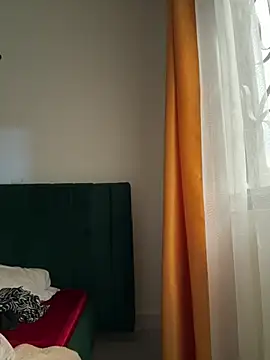 Snapshot of JemaimaPrincess chatting on February 19, 4:30 am JemaimaPrincess online show from February 19, 4:30 am