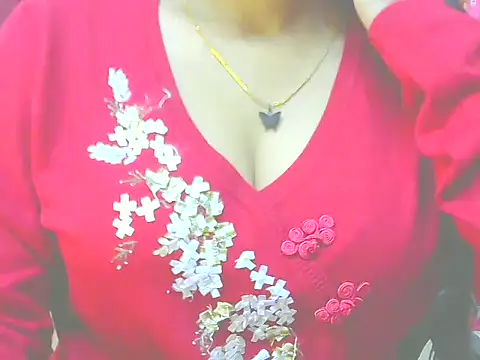 Snapshot of ishmita99 chatting on December 8, 2:52 pm ishmita99 online show from December 8, 2:52 pm