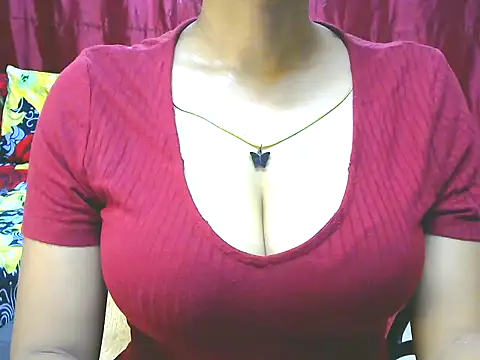 Snapshot of ishmita99 chatting on September 11, 3:39 am ishmita99 online show from September 11, 3:39 am