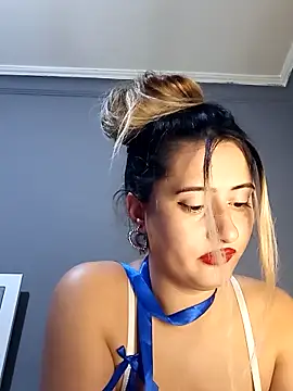 afrodizyak online show from January 28, 7:10 pm