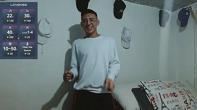 samfox  online show from March 13, 11:28 am