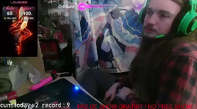 nicolasdumand21 online show from December 7, 9:33 pm