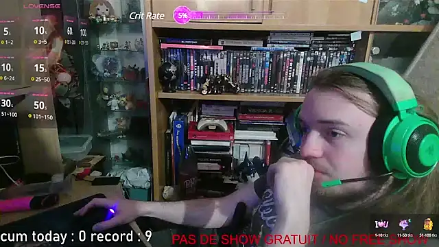 nicolasdumand21 online show from February 15, 9:37 pm