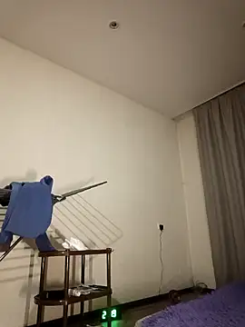 Snapshot of Miya567w chatting on November 28, 6:21 pm Miya567w online show from November 28, 6:21 pm