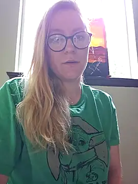 Paynted Lady online show from November 8, 9:24 pm