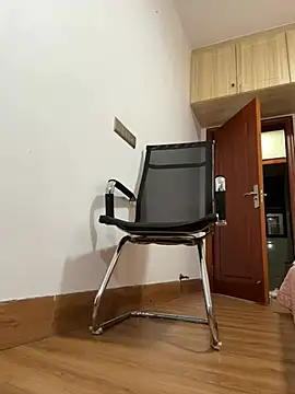 palzkybi123 online show from March 23, 1:59 pm