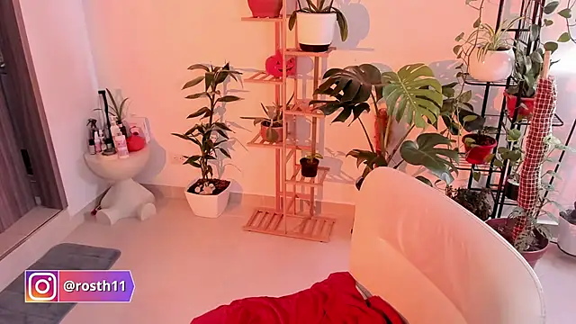 rossth1 online show from November 8, 3:23 pm