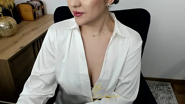 EnygmaVane online show from December 15, 5:12 am