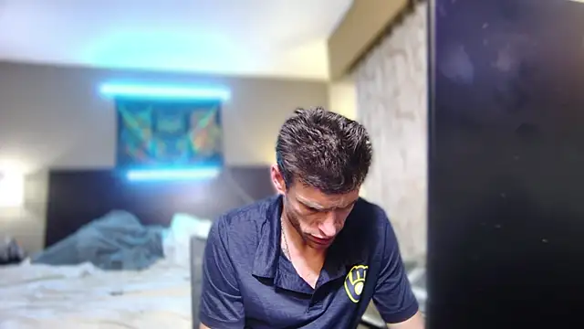 savageconfidence online show from November 26, 10:27 am