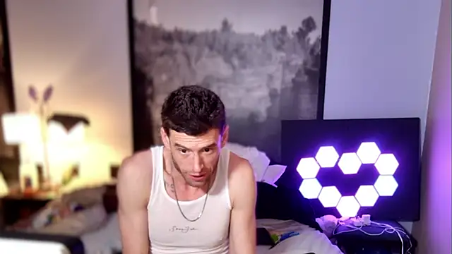 savageconfidence online show from April 5, 3:47 am