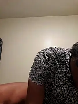 Snapshot of gaimov3r2024 chatting on October 18, 12:57 am gaimov3r2024 online show from October 18, 12:57 am