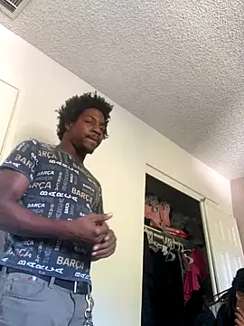 Snapshot of gaimov3r2024 chatting on October 29, 8:43 pm gaimov3r2024 online show from October 29, 8:43 pm