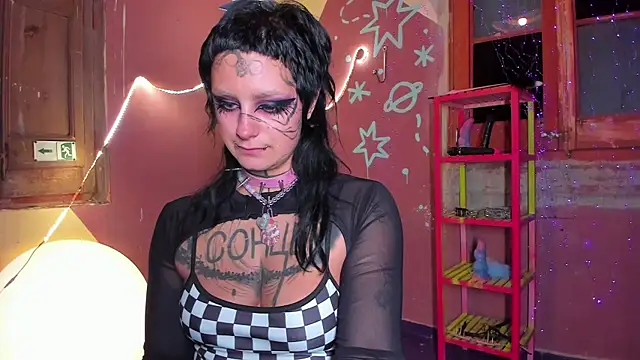 lady sontse  online show from November 9, 7:23 pm