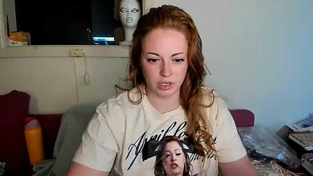 aaprill online show from December 17, 8:53 am