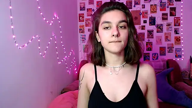 Snapshot of Celine_Dionn chatting on January 16, 1:47 pm Celine Dionn online show from January 16, 1:47 pm