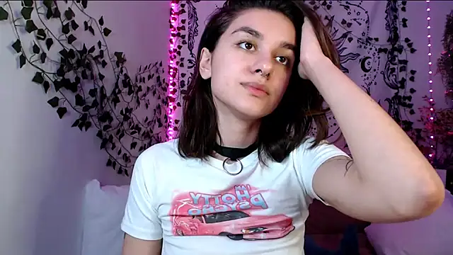 Snapshot of Celine_Dionn chatting on March 12, 2:45 pm Celine Dionn online show from March 12, 2:45 pm