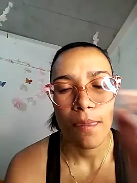 Yaumiko online show from February 2, 10:58 am