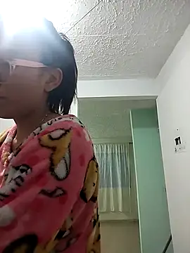 Snapshot of Yaumiko chatting on March 20, 10:53 am Yaumiko online show from March 20, 10:53 am