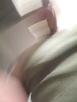 RomWoolf online show from January 23, 5:42 pm