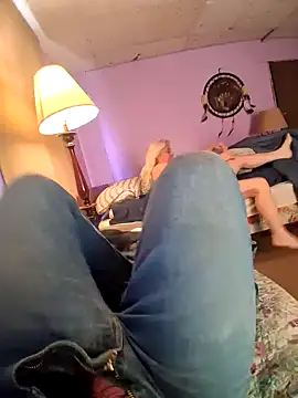 nuttinbuttcock69 online show from April 21, 1:39 pm