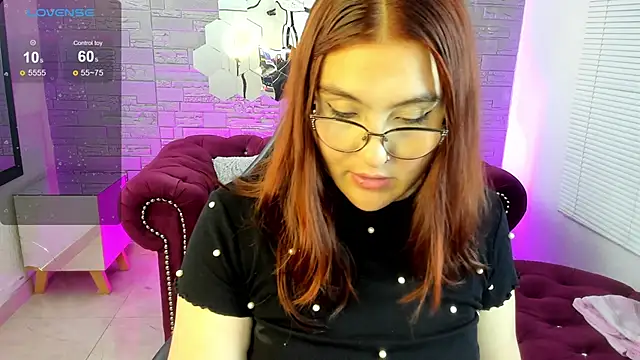 conniejames m online show from March 10, 2:11 pm