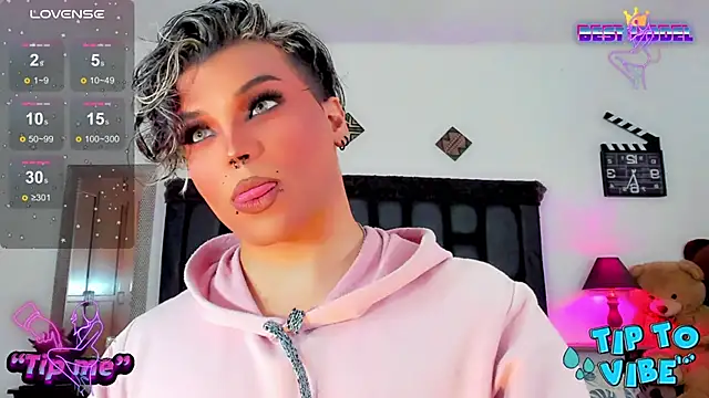 Snapshot of angels_srednal chatting on December 21, 3:20 pm angels srednal online show from December 21, 3:20 pm