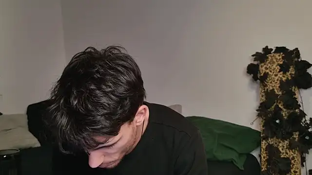 Snapshot of JackDesFeux chatting on December 3, 2:08 am JackDesFeux online show from December 3, 2:08 am