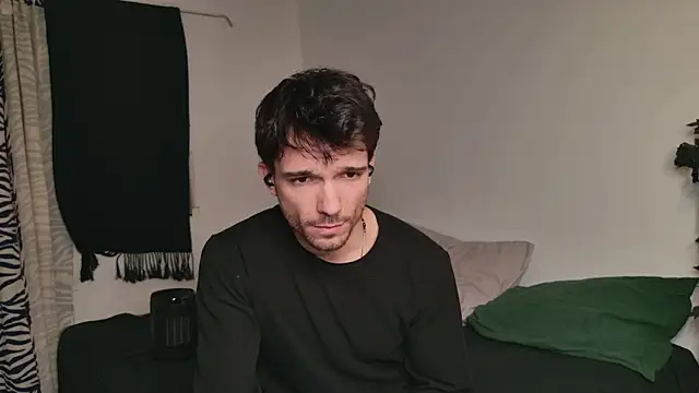 Snapshot of JackDesFeux chatting on December 5, 12:30 am JackDesFeux online show from December 5, 12:30 am