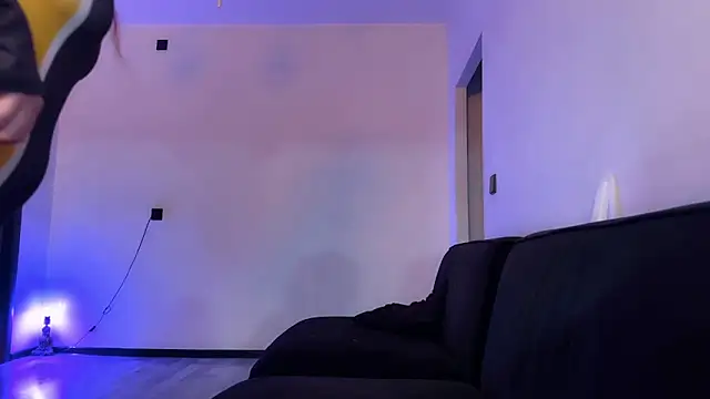 Snapshot of Chaptertoo chatting on November 13, 8:08 pm Chaptertoo online show from November 13, 8:08 pm