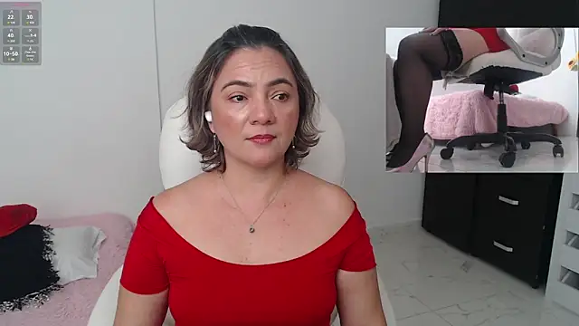 ana milf online show from December 3, 3:00 pm
