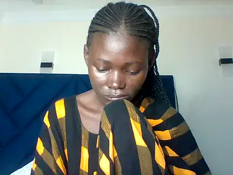 Snapshot of Hope_beib chatting on February 21, 4:35 am Hope beib online show from February 21, 4:35 am