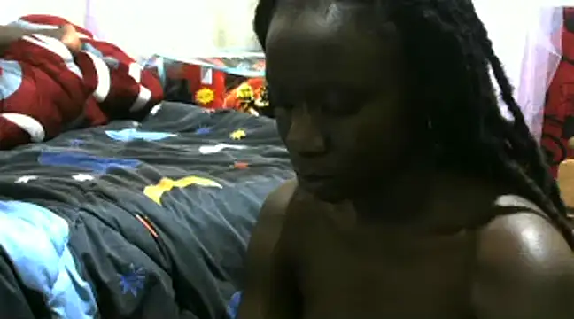 sexy butty  online show from December 6, 10:08 pm