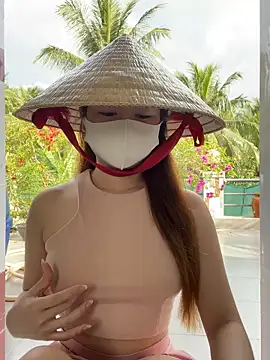 BabyThree  online show from October 27, 8:07 am