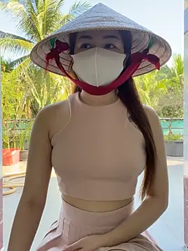 BabyThree  online show from December 5, 8:12 am