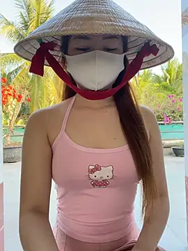 Snapshot of BabyThree_ chatting on February 2, 9:30 am BabyThree online show from February 2, 9:30 am