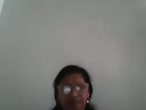 titssmall123 online show from December 18, 1:34 pm