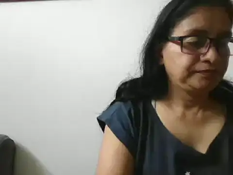 titssmall123 online show from March 21, 4:40 pm