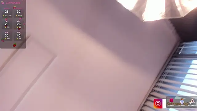 serenna se online show from February 18, 8:03 pm