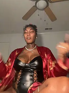 CUMQUEEN-XXX69 online show from March 4, 2:06 am