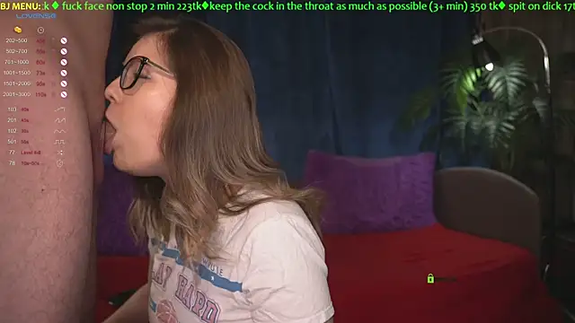 Snapshot of helena_play chatting on June 25, 9:30 pm helena play online show from June 25, 9:30 pm