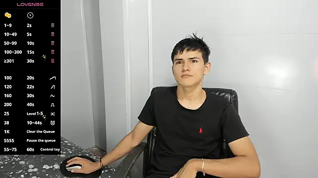 Jacobb Lee online show from December 16, 10:03 pm