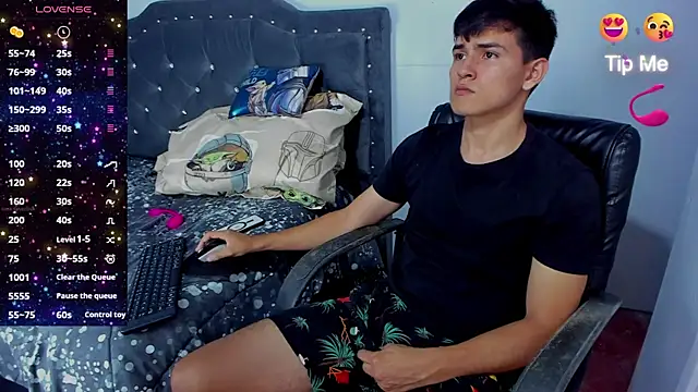Jacobb Lee online show from October 3, 9:01 pm
