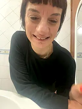 MargotKajira online show from December 1, 11:15 am