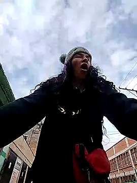 Snapshot of rebekka_simpson chatting on November 6, 11:55 am rebekka simpson online show from November 6, 11:55 am