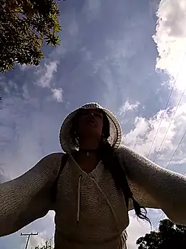 Snapshot of rebekka_simpson chatting on November 13, 2:27 pm rebekka simpson online show from November 13, 2:27 pm