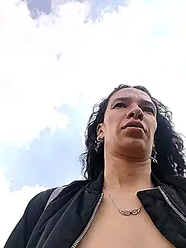 Snapshot of rebekka_simpson chatting on November 21, 5:00 pm rebekka simpson online show from November 21, 5:00 pm