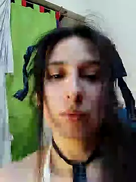 Bigyummmzul online show from May 12, 11:24 pm